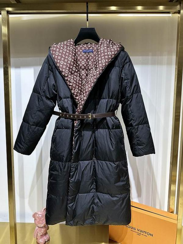 LV Women's Outwear 22